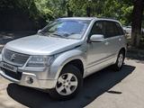 Suzuki Grand Vitara 2008 годаүшін5 300 000 тг. в Алматы