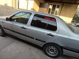 Volkswagen Vento 1994 года за 600 000 тг. в Шымкент – фото 3