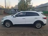 Kia Rio X-Line 2020 года за 6 500 000 тг. в Астана – фото 2