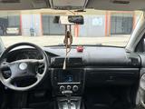 Volkswagen Passat 2003 годаүшін1 900 000 тг. в Жезказган
