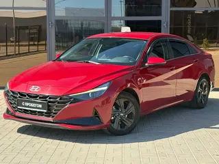 Hyundai Elantra, 2021