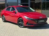 Hyundai Elantra 2021 года за 7 900 000 тг. в Уральск – фото 3