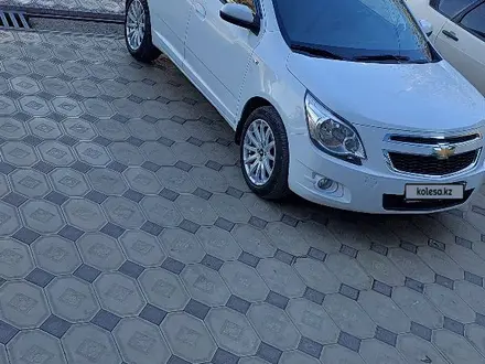 Chevrolet Cobalt 2022 года за 6 350 000 тг. в Шымкент – фото 2