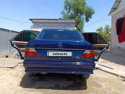 Mercedes-Benz E 230 1991 года за 1 600 000 тг. в Алматы – фото 4