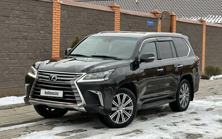 Lexus LX 570 2016 года за 35 500 000 тг. в Актобе