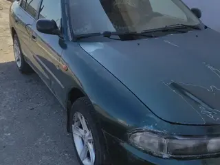 Mitsubishi Galant