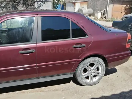 Mercedes-Benz C 280 1996 года за 1 200 000 тг. в Актау – фото 20