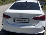 Hyundai Accent 2022 года за 6 600 000 тг. в Алматы – фото 4