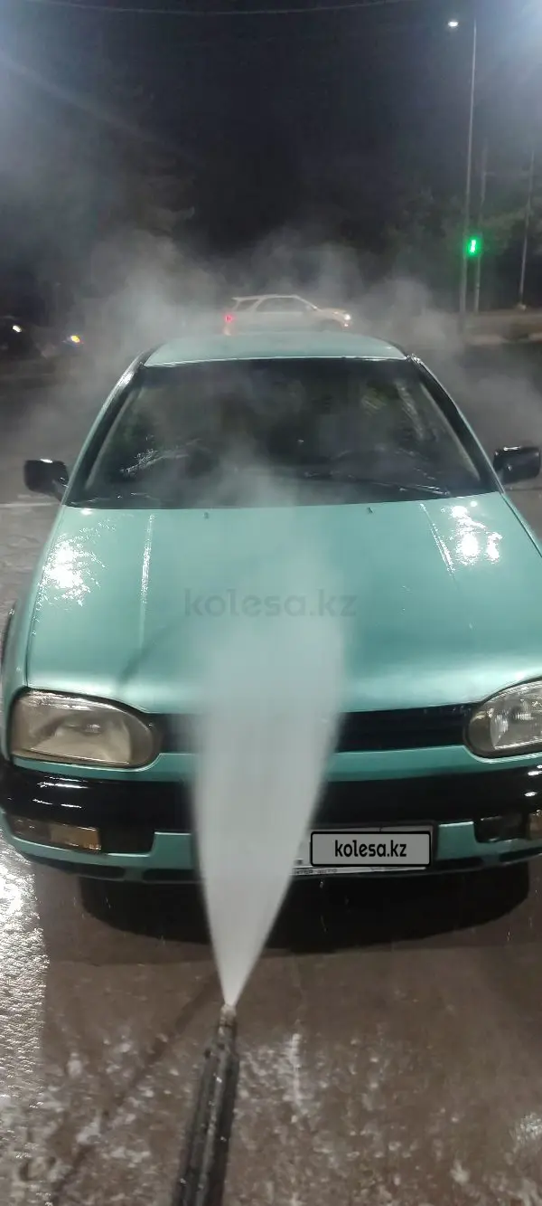 Volkswagen Golf, 1993