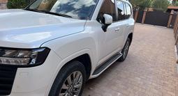 Toyota Land Cruiser 2022 года за 49 000 000 тг. в Караганда – фото 2
