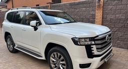 Toyota Land Cruiser 2022 года за 49 000 000 тг. в Караганда