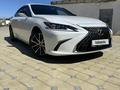 Lexus ES 250 2022 годаfor23 000 000 тг. в Атырау