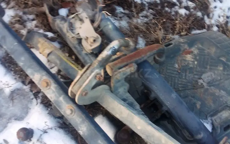 Парков за 18 000 тг. в Алматы