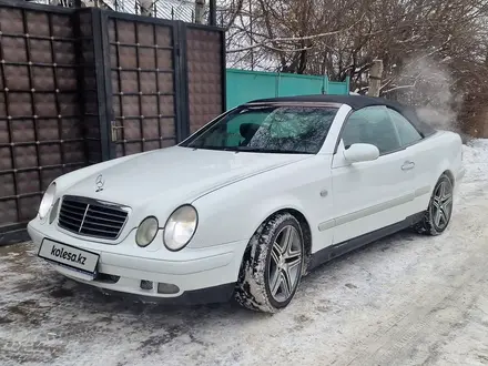 Mercedes-Benz CLK 320 1999 годаүшін6 333 333 тг. в Алматы – фото 5