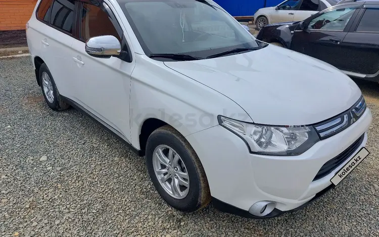 Mitsubishi Outlander 2013 года за 7 950 000 тг. в Астраханка