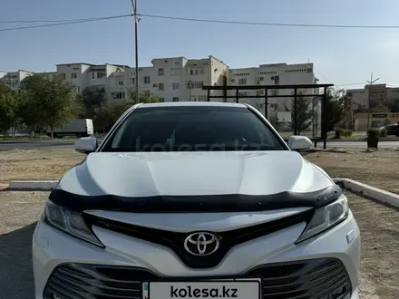 Toyota Camry 2019 года за 14 000 000 тг. в Актау