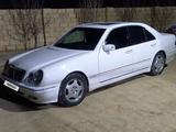 Mercedes-Benz E 320 2001 годаүшін5 800 000 тг. в Жанаозен – фото 5