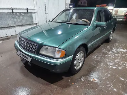 Mercedes-Benz C 280 1995 года за 2 500 000 тг. в Астана