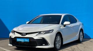 Toyota Camry 2021 года за 15 130 000 тг. в Алматы