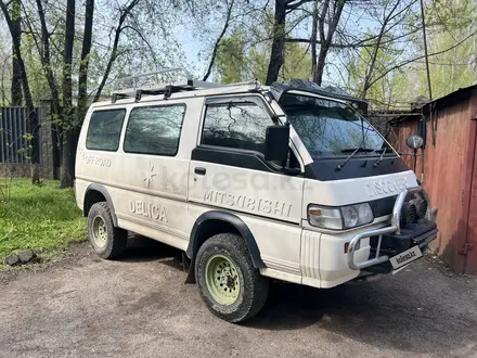 Mitsubishi Delica 1996 года за 3 000 000 тг. в Алматы – фото 2