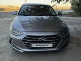 Hyundai Elantra 2016 года за 7 500 000 тг. в Атырау – фото 2