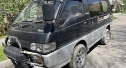 Mitsubishi Delica 1993 года за 850 000 тг. в Алматы – фото 4