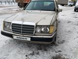 Mercedes-Benz E 260 1990 года за 1 100 000 тг. в Астана