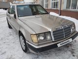 Mercedes-Benz E 260 1990 годаүшін1 000 000 тг. в Астана – фото 2