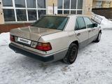 Mercedes-Benz E 260 1990 года за 1 100 000 тг. в Астана – фото 4