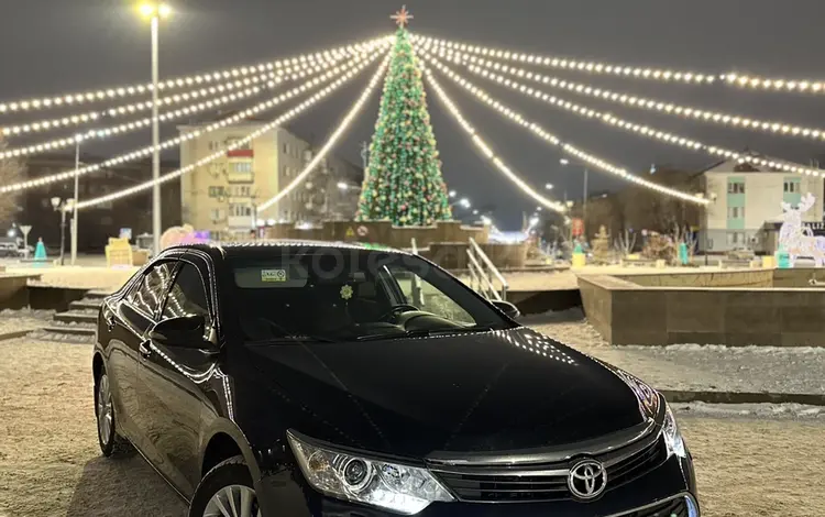 Toyota Camry 2015 года за 12 500 000 тг. в Атырау