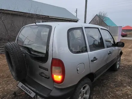 Chevrolet Niva 2005 года за 1 700 000 тг. в Уральск – фото 5