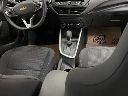 Chevrolet Onix LTZ 2026 года за 7 590 000 тг. в Кокшетау – фото 4