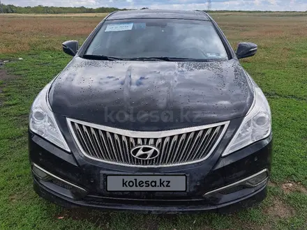 Hyundai Grandeur 2015 года за 7 500 000 тг. в Астана