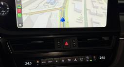 Lexus ES 300h 2023 года за 25 500 000 тг. в Актау – фото 5