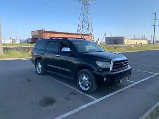 Toyota Sequoia, 2008