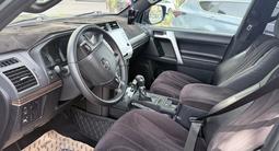 Toyota Land Cruiser Prado 2021 года за 26 500 000 тг. в Актобе – фото 3