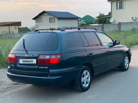 Toyota Carina E 1997 года за 2 000 000 тг. в Алматы – фото 6