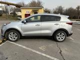 Kia Sportage 2017 годаfor9 300 000 тг. в Шымкент