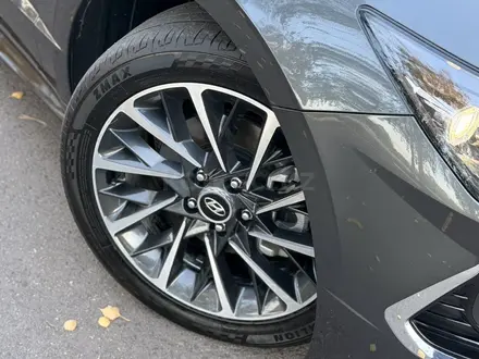 Hyundai Sonata 2022 года за 10 690 000 тг. в Костанай – фото 13
