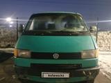 Volkswagen Transporter 1990 годаүшін2 300 000 тг. в Астана