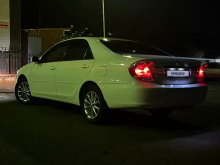 Toyota Camry 2005 года за 5 500 000 тг. в Зайсан – фото 2