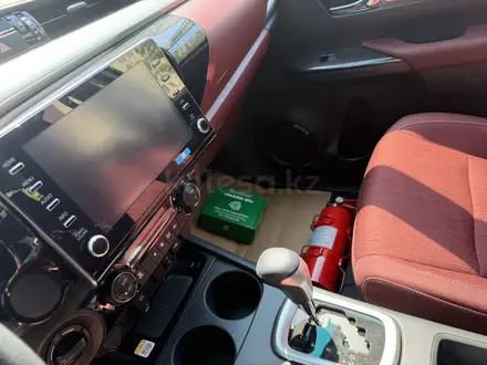 Toyota Hilux 2025 года за 25 800 000 тг. в Актау – фото 8