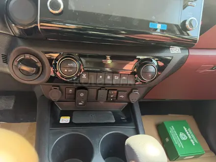 Toyota Hilux 2025 года за 25 800 000 тг. в Актау – фото 6