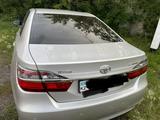 Toyota Camry 2015 годаfor11 700 000 тг. в Астана – фото 2