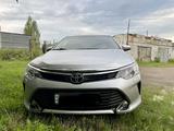 Toyota Camry 2015 годаfor11 700 000 тг. в Астана