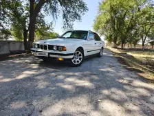 BMW 5 Series, 1990