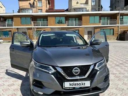 Nissan Qashqai 2021 года за 13 600 000 тг. в Актау