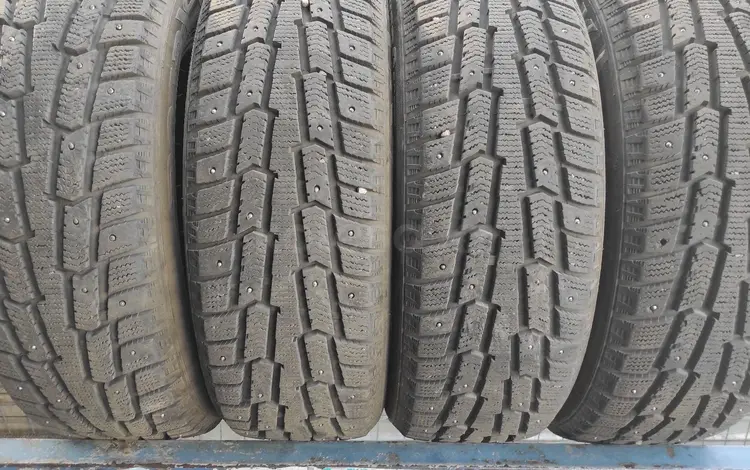 Комплект шин за 65 000 тг. в Алматы