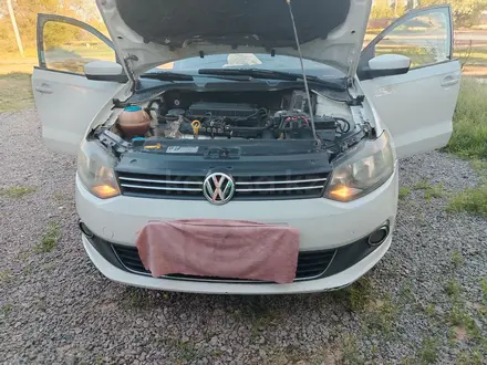 Volkswagen Polo 2015 года за 4 500 000 тг. в Актобе – фото 15