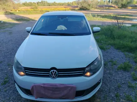 Volkswagen Polo 2015 года за 4 500 000 тг. в Актобе – фото 8